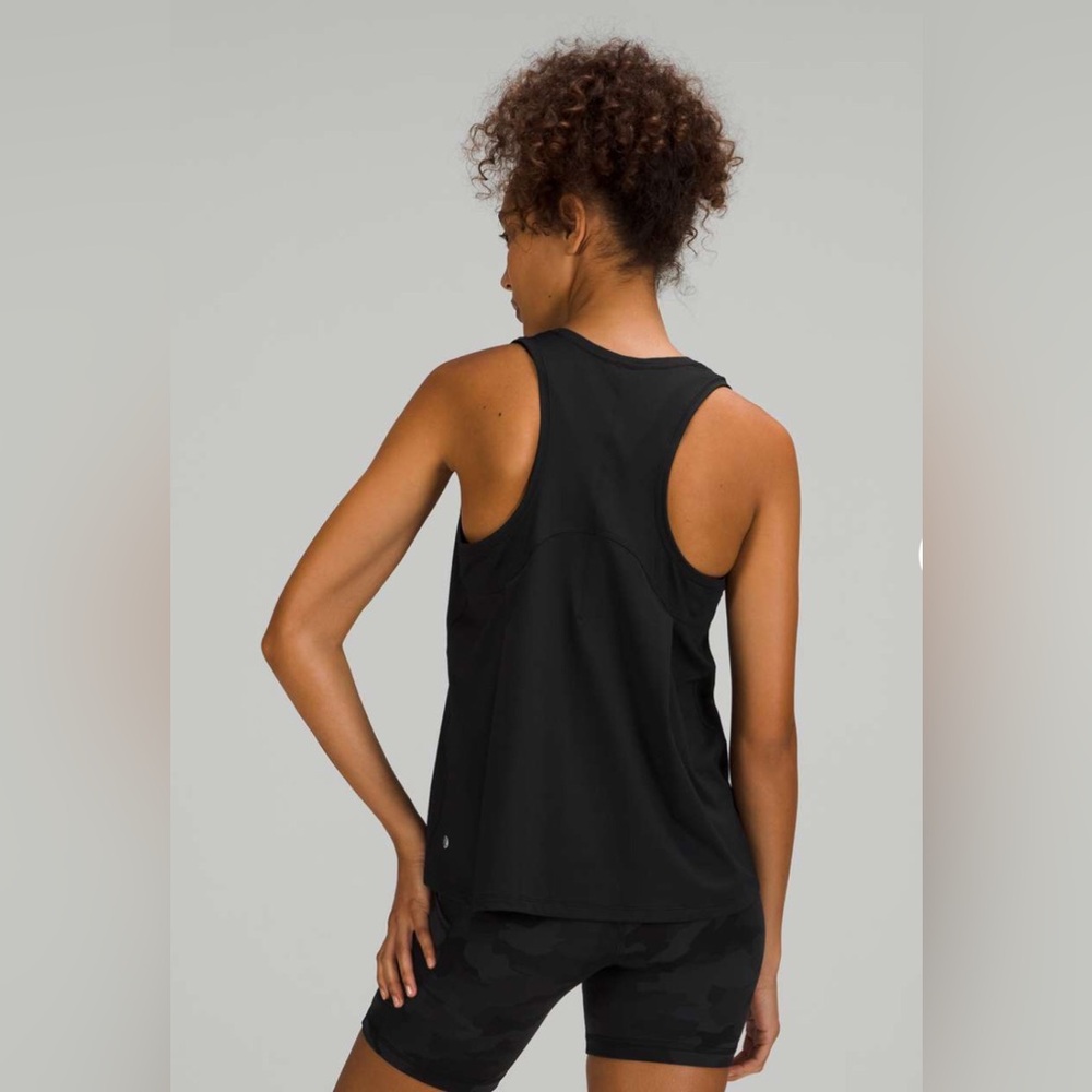 🌼Lululemon Essential Tank *Train in Black Size 10